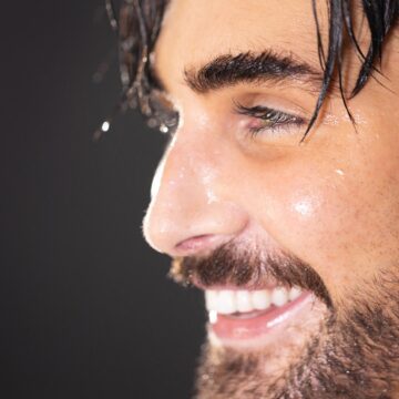 the-modern-man’s-grooming-ritual-with-vitaman