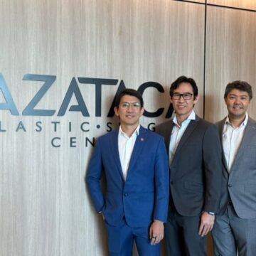 three-azataca-surgeons-pioneer-preserve-breast-augmentation-in-singapore